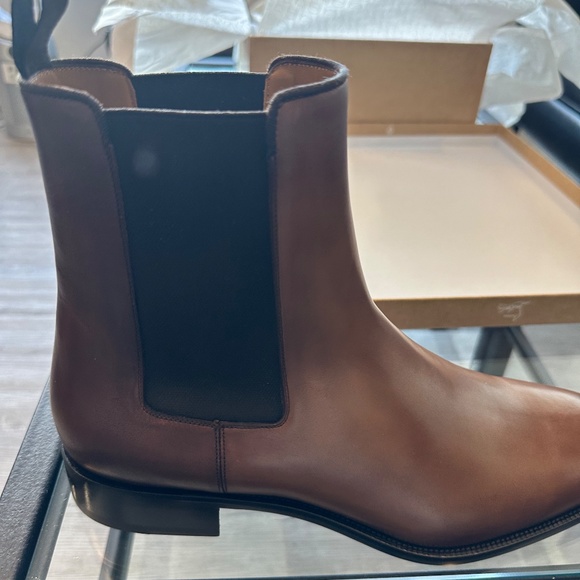 Christian Louboutin Havane 44 Boots - Samson Flat Calf Patin BWI3 - Brand New main image 6